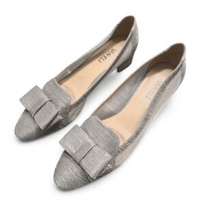 VANELi Alona Silver Metallic Round Toe Heels Size 8‎